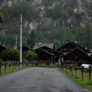 "Lettura e natura", le escursioni per famiglie arrivano a Macugnaga