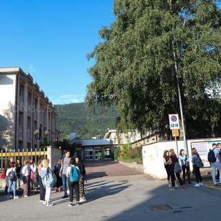 Lezione di droni al liceo Spezia di Domodossola