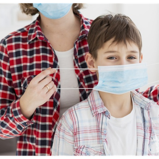 Stop alle mascherine all'aperto, via libera dal Cts