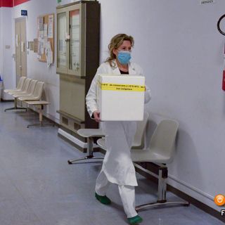 Dati ospedalieri tornati sotto la soglia di allerta. In Piemonte numeri da zona gialla