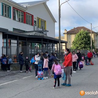 “La mascherina a scuola si sarebbe potuta togliere prima, investendo sulla ventilazione meccanica”