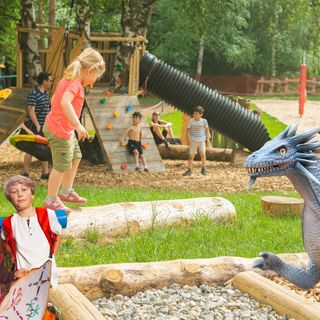 Gli &quot;animali strani&quot;, con draghi e unicorni all'Alpe Lusentino, aprono la stagione di eventi estivi per le famiglie