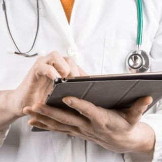 Influenza, tutto quello che c’è da sapere: sintomi, cura e prevenzione