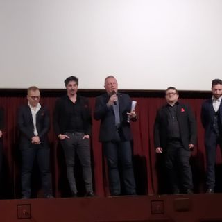 Pienone al Cinema Corso per la prima di ‘Mele rosse’