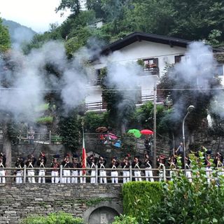 Calasca celebra San Valentino con la Milizia Tradizionale