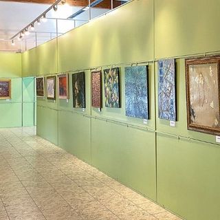 Taglio del nastro per la mostra &quot;La Fabbrica del colore&quot;