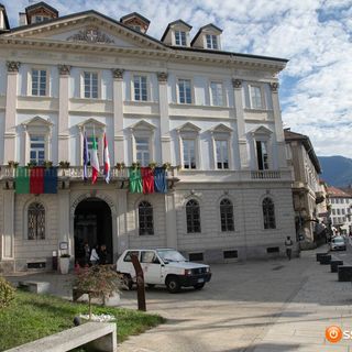 Dallo sportello bollette al decoro urbano: la Lega presenta tre mozioni al consiglio comunale