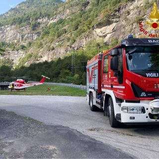 Escursionista cade alla Ferrata Walser Fall a Croveo, salvato dai vigili del fuoco