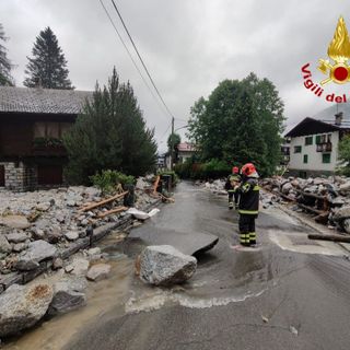 Macugnaga si evacuano le famiglie in difficoltà