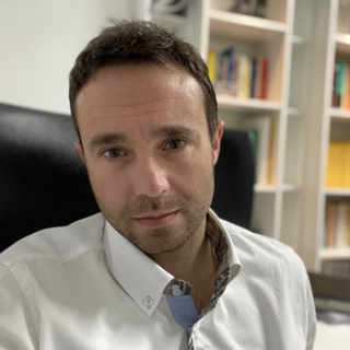L'Associazione Psicologi del Vco apre una raccolta fondi in memoria di Roberto Fantone
