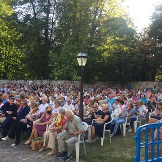 Serata inaugurale per "Sentieri e Pensieri": si parla di arte e social network