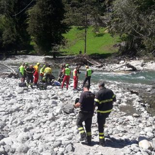 Trasferita a Torino la turista caduta alle Marmitte dei Giganti