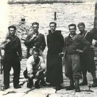 Racconti di vita e di storia all’Alpe Cravariola in una serata dell'associazione Sentieri degli Spalloni