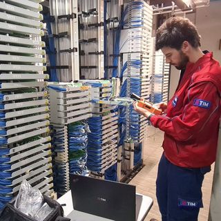 Tim al lavoro per portare la rete ultraveloce nei comuni dei Vco