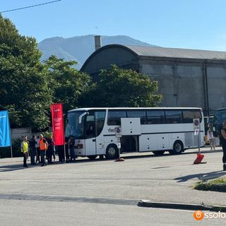 Treni fermi per i ponti di primavera, Monti: "Nessuno ci ha informati, situazione inaccettabile"