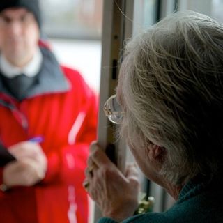 A Villadossola un incontro con i carabinieri per la prevenzione alle truffe