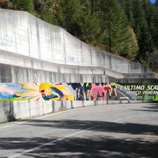 Un murales per celebrare l'ultimo scatto di Marco Pantani