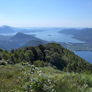Val Grande, escursione panoramica e un censimento sull'inquinamento da plastiche