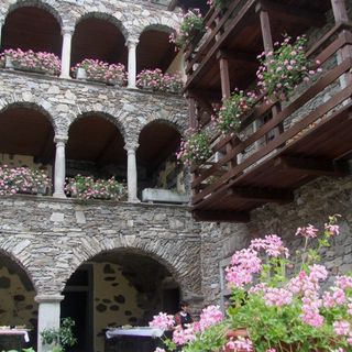 Casa Vanni: nuova gestione per un futuro di accoglienza e mobilità sostenibile