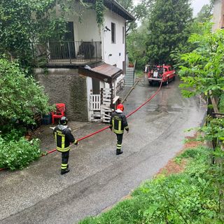Principio di incendio in una casa al Ponte della Masone