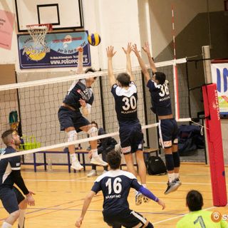 Studio Immobiliare Vco Domo batte il Volley Novara