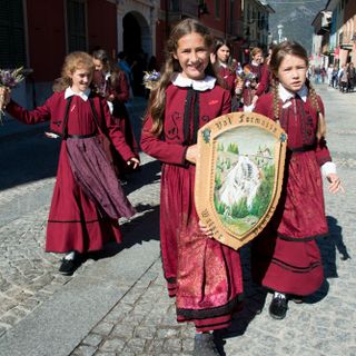 Formazza celebra i 750 anni della colonizzazione walser dei Grigioni