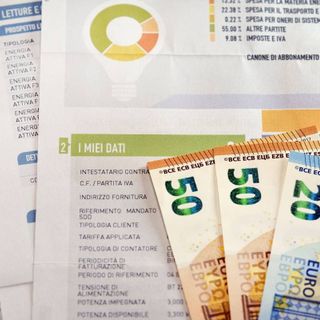 Bollette choc a scuole e Comuni: i rincari non risparmiamo nessuno