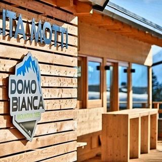 Festa del volo: a Domobianca una giornata tra parapendii ed elicotteri