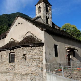 Proseguono i lavori di recupero degli affreschi del Piaggio