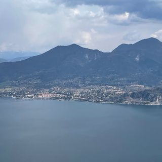 Il Vco è l’area del Piemonte in cui i turisti si fermano di più: 3,53 giorni in media