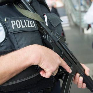 Vallese e Ticino dicono 'sì' alla legge sul terrorismo