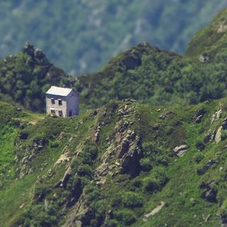 Val Grande, conclusi i lavori al bivacco di Bocchetta di Campo
