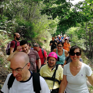 Ghiffa, più di 170 all'escursione per soci ed amici del Cai diversamente abili