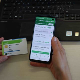 Trenord verso il biglietto solo elettronico e digitale