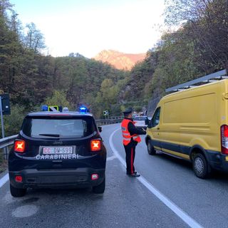 Scontro fra tre auto sulla 337 della Valle VIgezzo FOTO