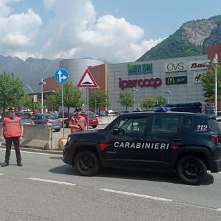 Arrestato un 21enne residente a Mergozzo: aveva aggredito e rapinato un minore