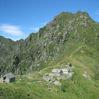 “Libri in cammino”, in Val Grande nel territorio di “Guglielmina”