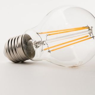 Totem pubblicitari: tutti i vantaggi dell'illuminazione a led per una promozione efficace