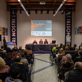 A fine aprile torna La Fabbrica di Carta