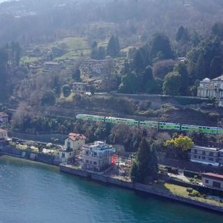 Trenord, in servizio da lunedì sulla Milano-Arona-Domodossola i nuovi Caravaggio