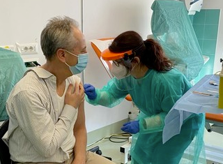 Domenica in Piemonte sono state vaccinate 32.643 persone contro il Covid