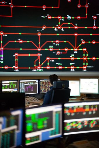 Terna, prosegue la ripresa dei consumi elettrici e industriali in Piemonte Terna, prosegue la ripresa dei consumi elettrici e industriali in Piemonte