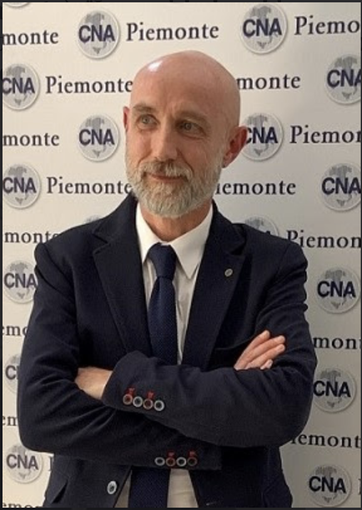 Stop al Superbonus, ma non solo. L'urlo delle piccole imprese: "Ci stanno dando il colpo di grazia su auto e mattone"