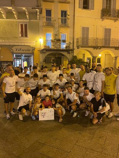 Presentazione in piazza Mercato per la Juve Domo di mister Nino  FOTO e VIDEO