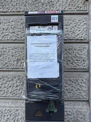 Parcheggi blu gratuiti a Domodossola: stop temporaneo al pagamento Parcheggi blu gratuiti a Domodossola: stop temporaneo al pagamento