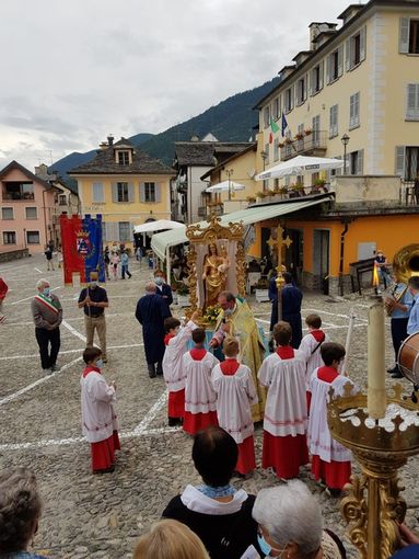 A Toceno si festeggia la Gran Madre
