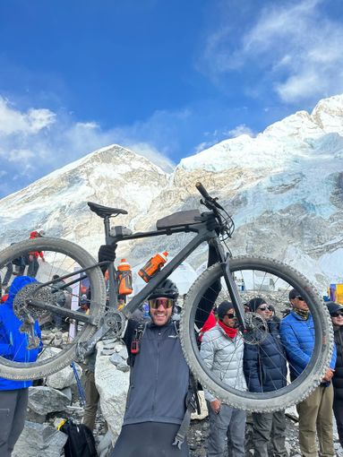 Marcello Ugazio fa suo anche il Fastest Known Time - Lukla Everest Base Camp Marcello Ugazio fa suo anche il Fastest Known Time - Lukla Everest Base Camp