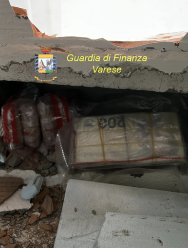 Maxi frode fiscale scoperta dalla Guardia di Finanza: tre persone in carcere e 260mila euro in contanti sequestrati