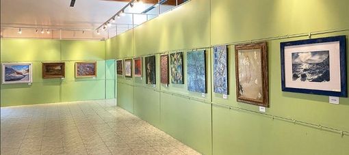 Le opere di 180 artisti per ''La Fabbrica del colore'' Le opere di 180 artisti per ''La Fabbrica del colore''