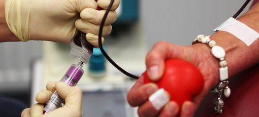 Appello della Regione: ''Mancano operatori per la raccolta sangue''